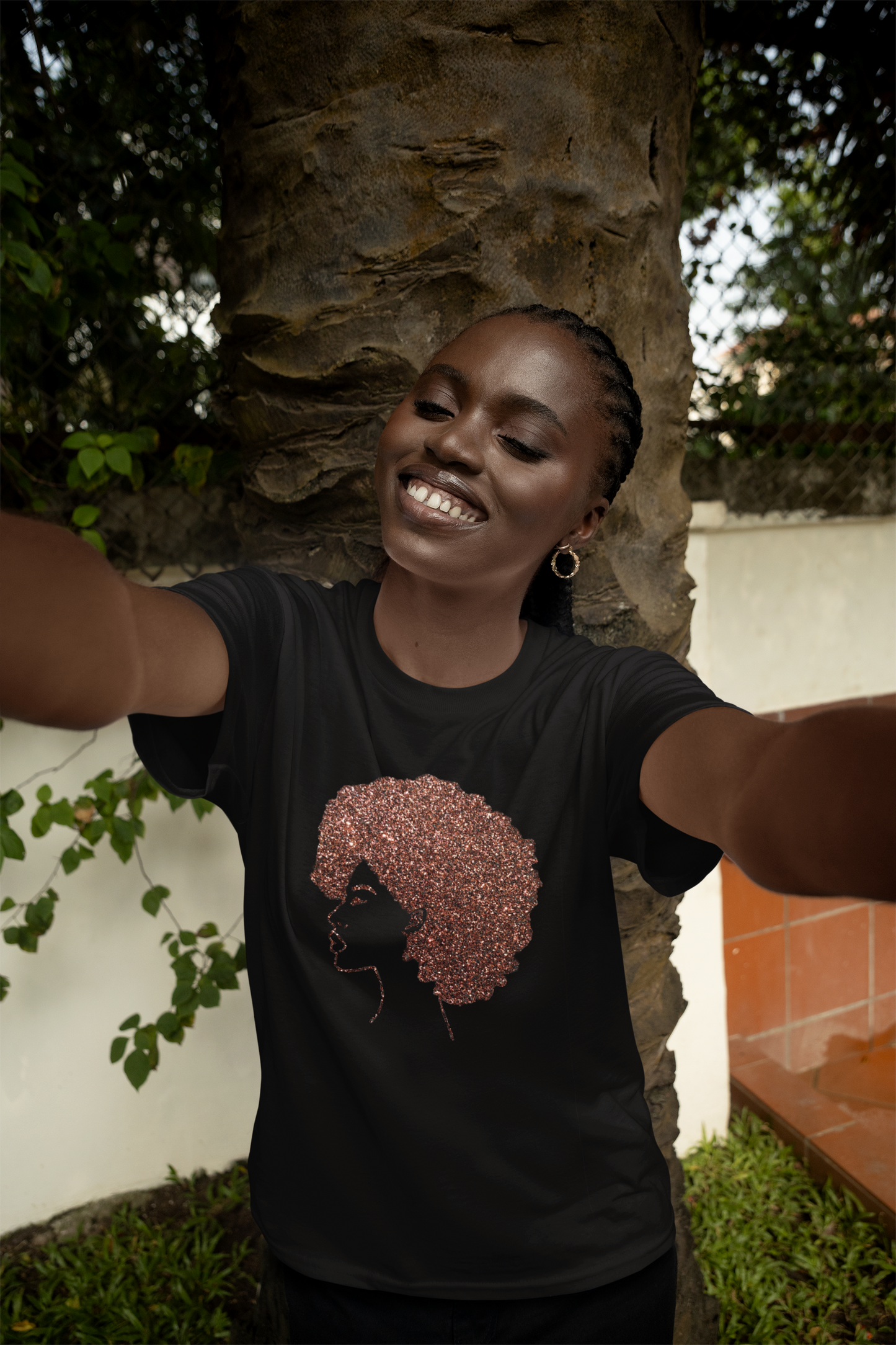 Nywele Tee